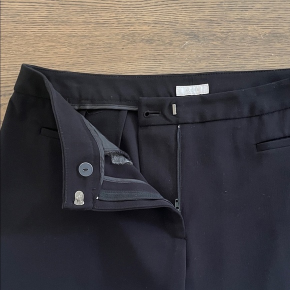 Liz Claiborne Women's Black Straight Leg Pants - Picture 7 of 8